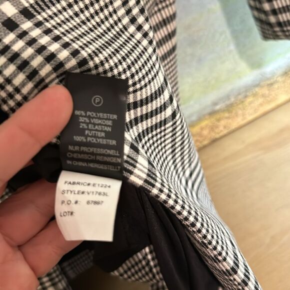 Carolina Belle Montreal Plaid Open Front Lined Blazer Size XS - Picture 8 of 9